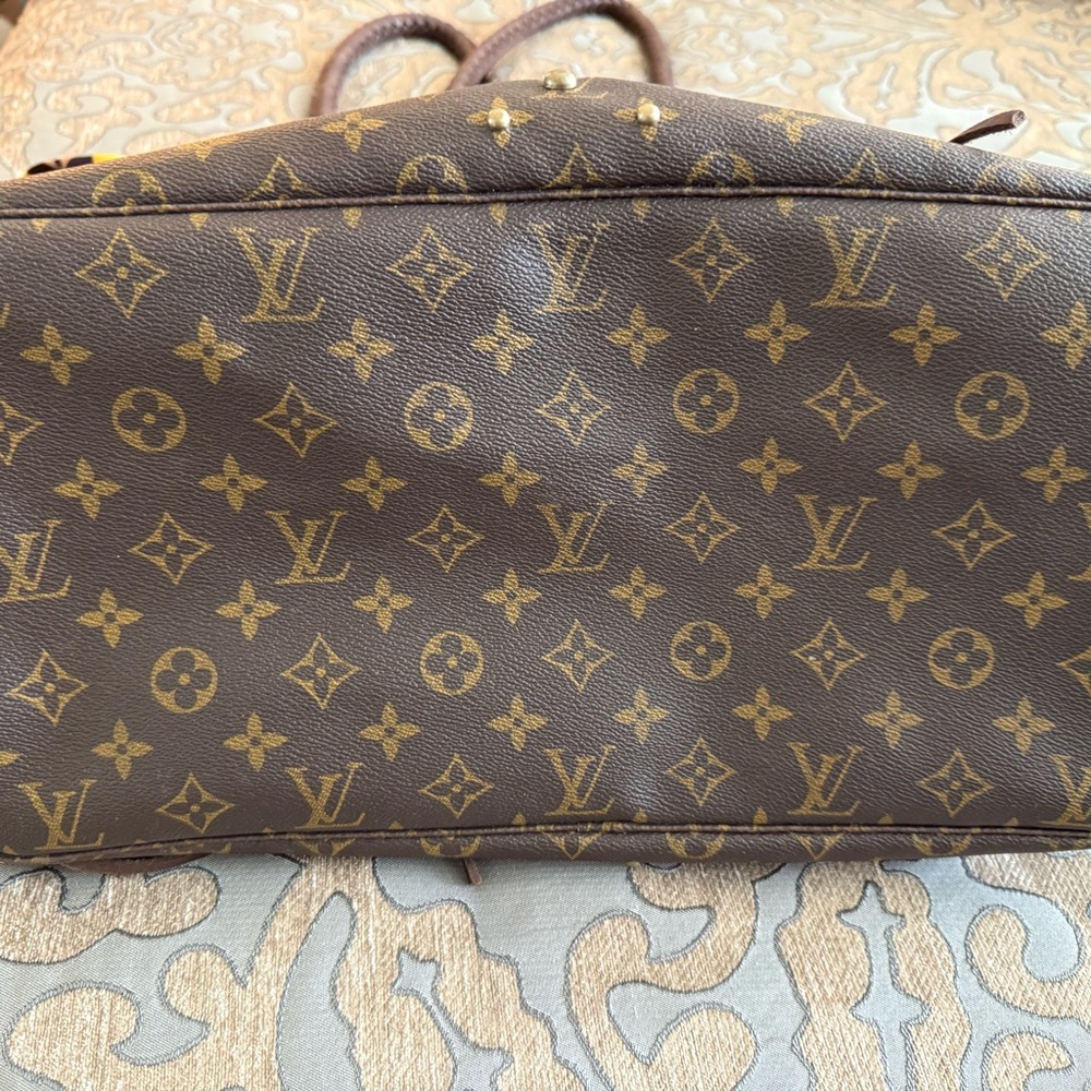 Louis Vuitton Brown Tote with Fringe and Scarf - Picture 10 of 16